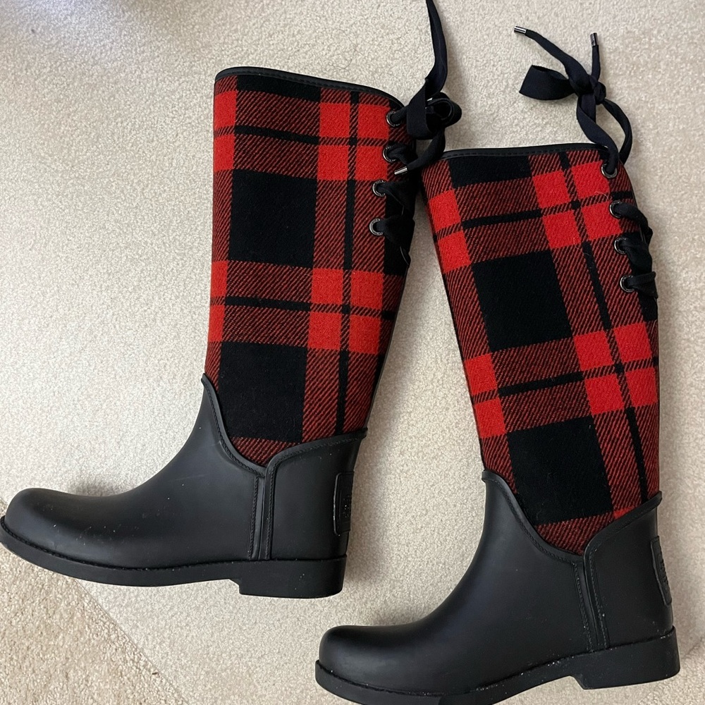 Coach Size 9 Rain Boots